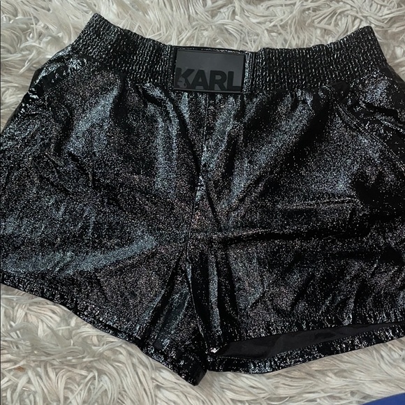 Karl Lagerfeld Black Patent Leather Shorts Size L - Picture 3 of 10